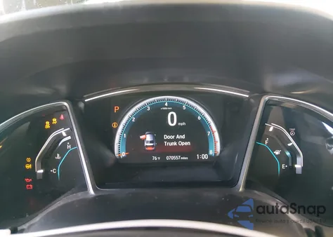 2018 Honda Civic Ex z USA, uszkodzony, nr VIN 2HGFC2F71JH577488